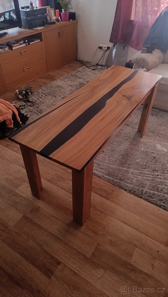 Dubový stůl - 2