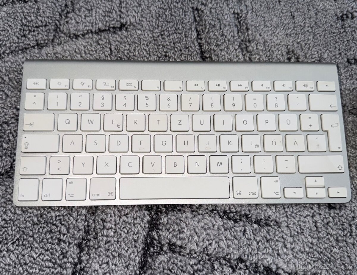 Apple Magic Keyboard + Magic Mouse - 2