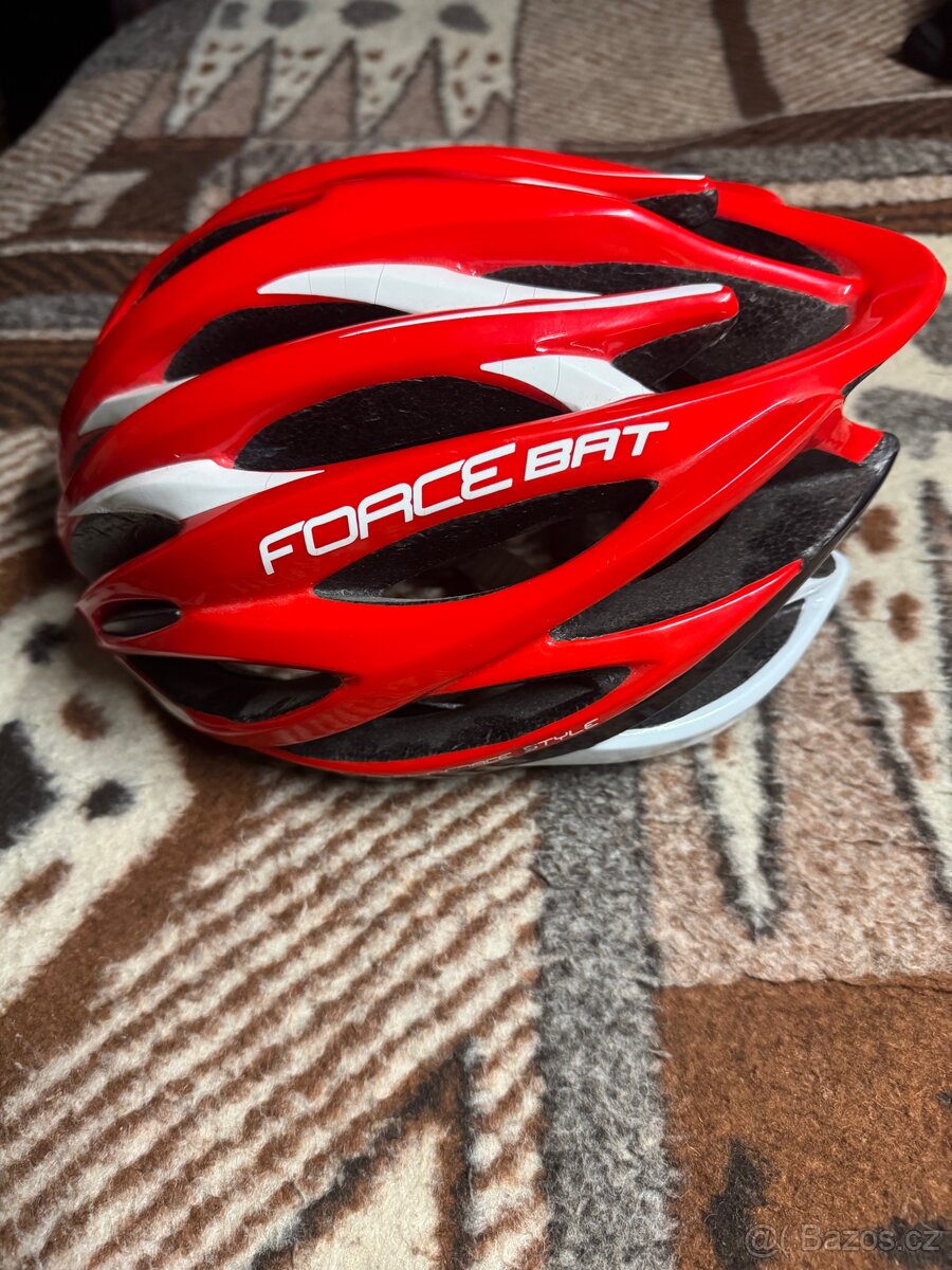 Cyklo přilba BAT FORCE - 2