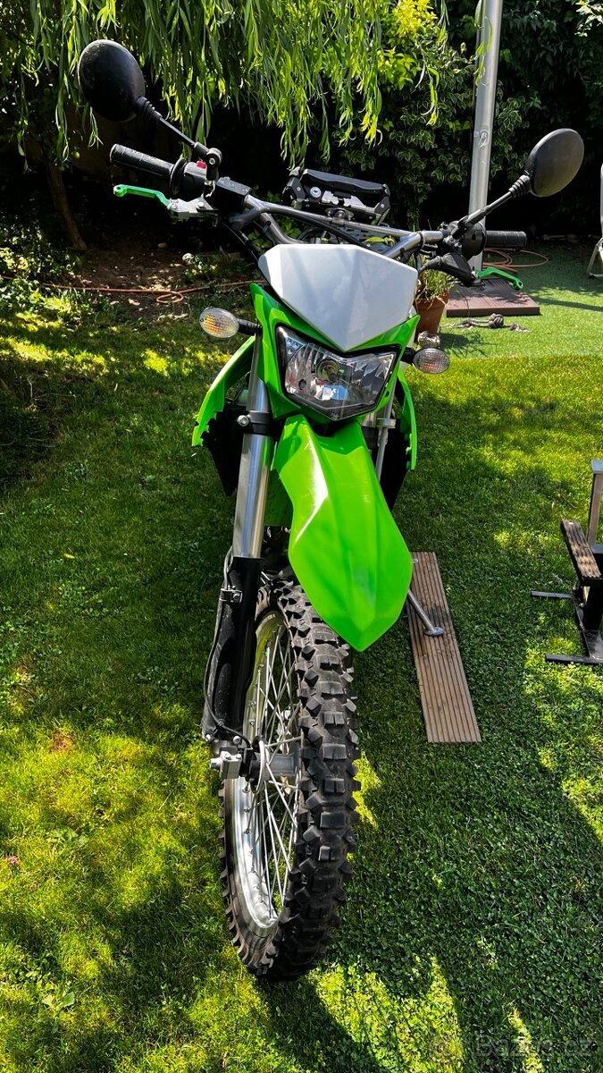 Kawasaki KLX250