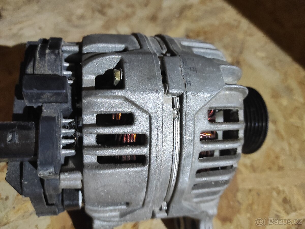 Alternator Fabie 1 037903025F - 2