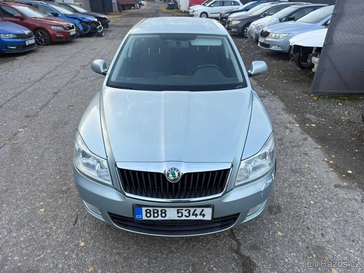 Náhradní díly Škoda Octavia II-2 1.6 TDI CAYC LHW 154 000km - 2