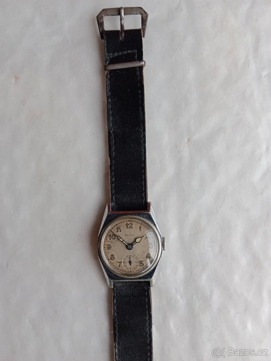 Staré funkční Swiss vojenské hodinky Doxa, - 2