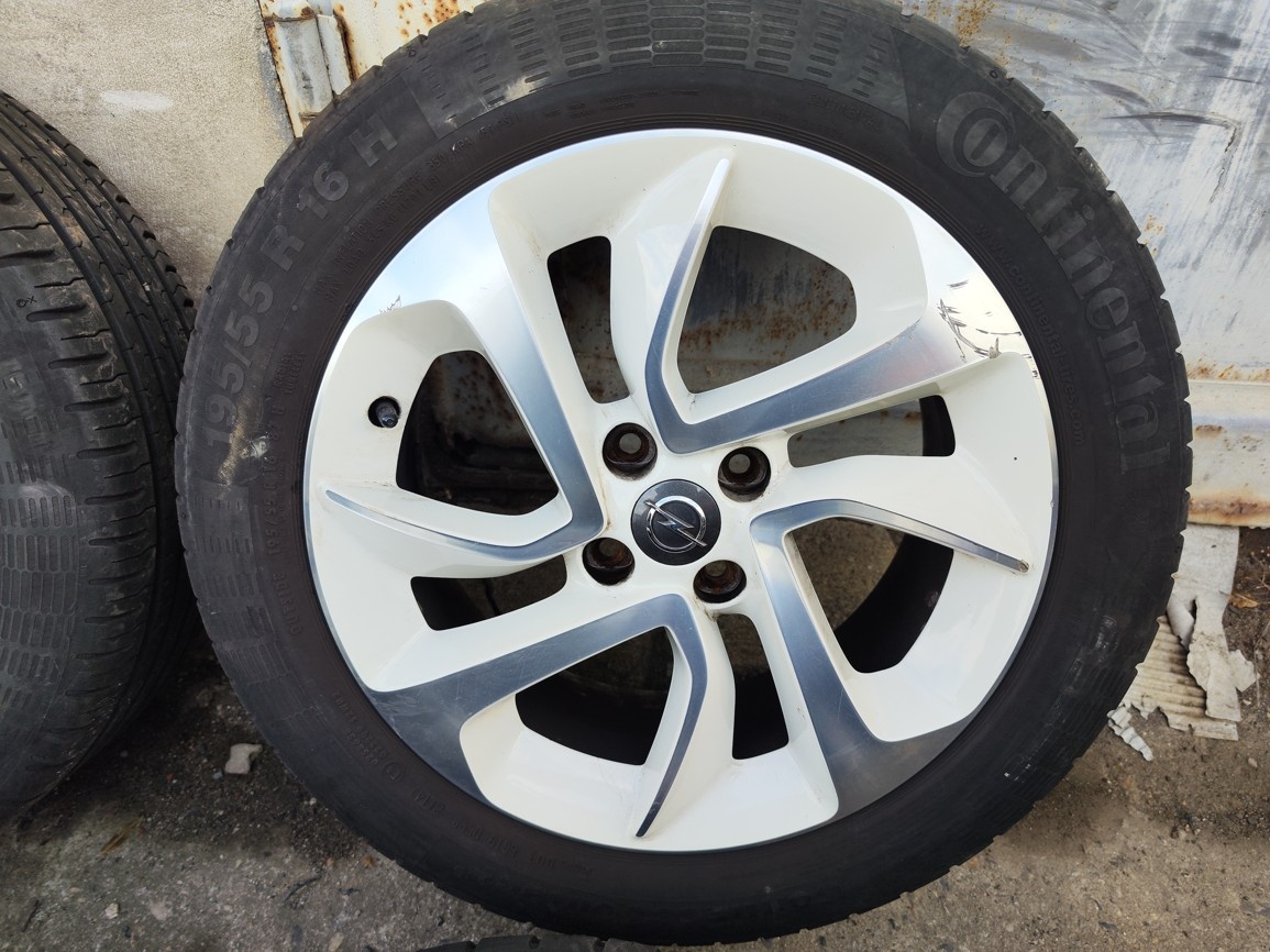 16"letní alu sada 4x100 origo Opel Corsa E Adam 195/55 Cont - 2