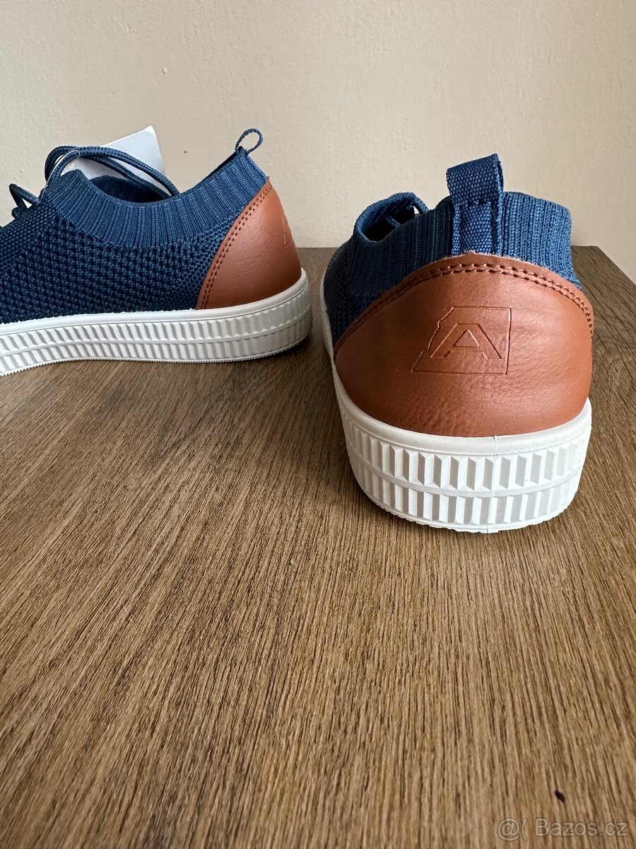 Dětské nové tenisky Alpine Pro. Velikost 36 - 2