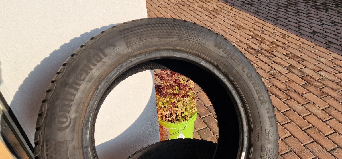 Zimní pneu CONTINENTAL - 2