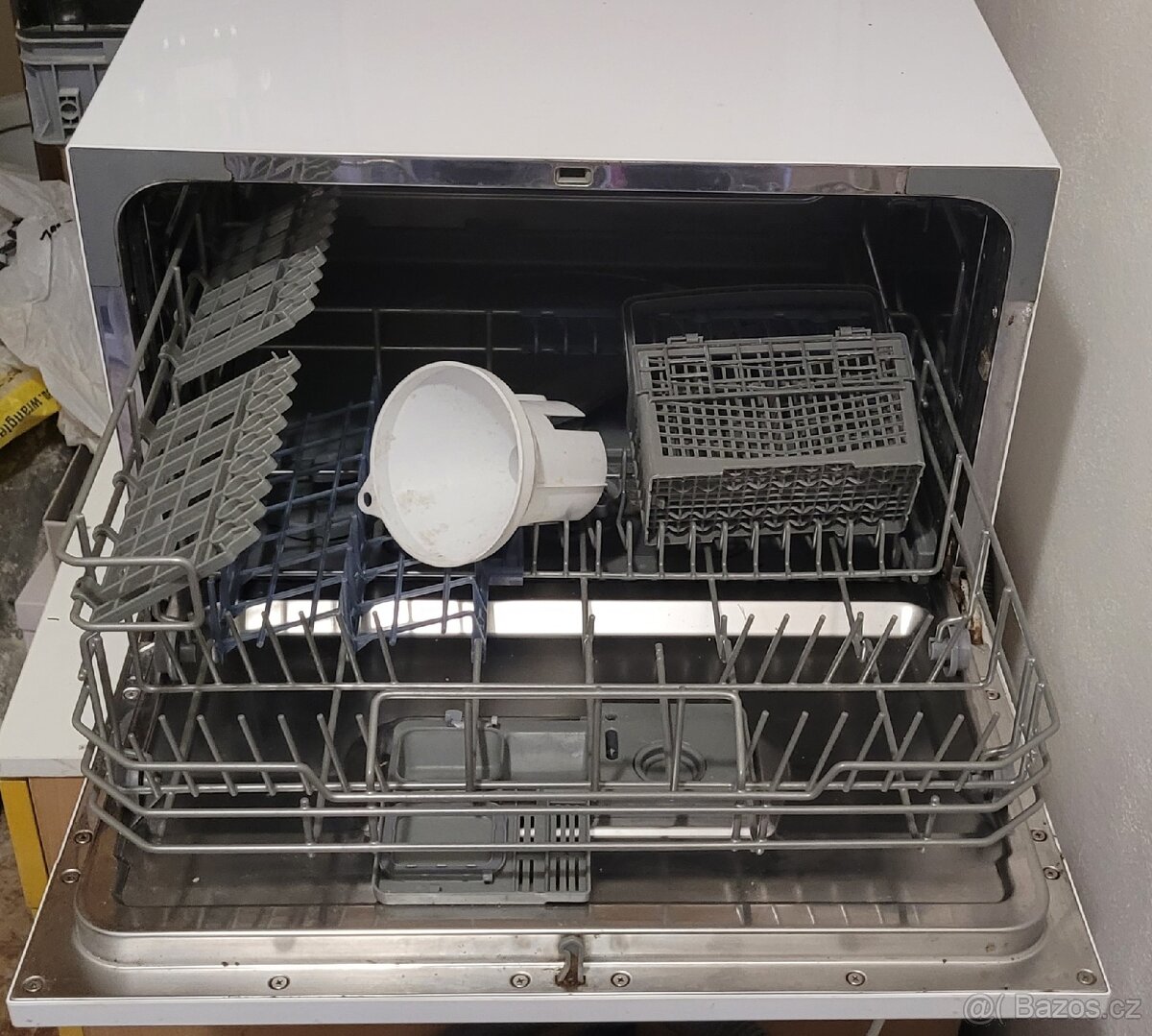 Myčka nádobí Candy - 2