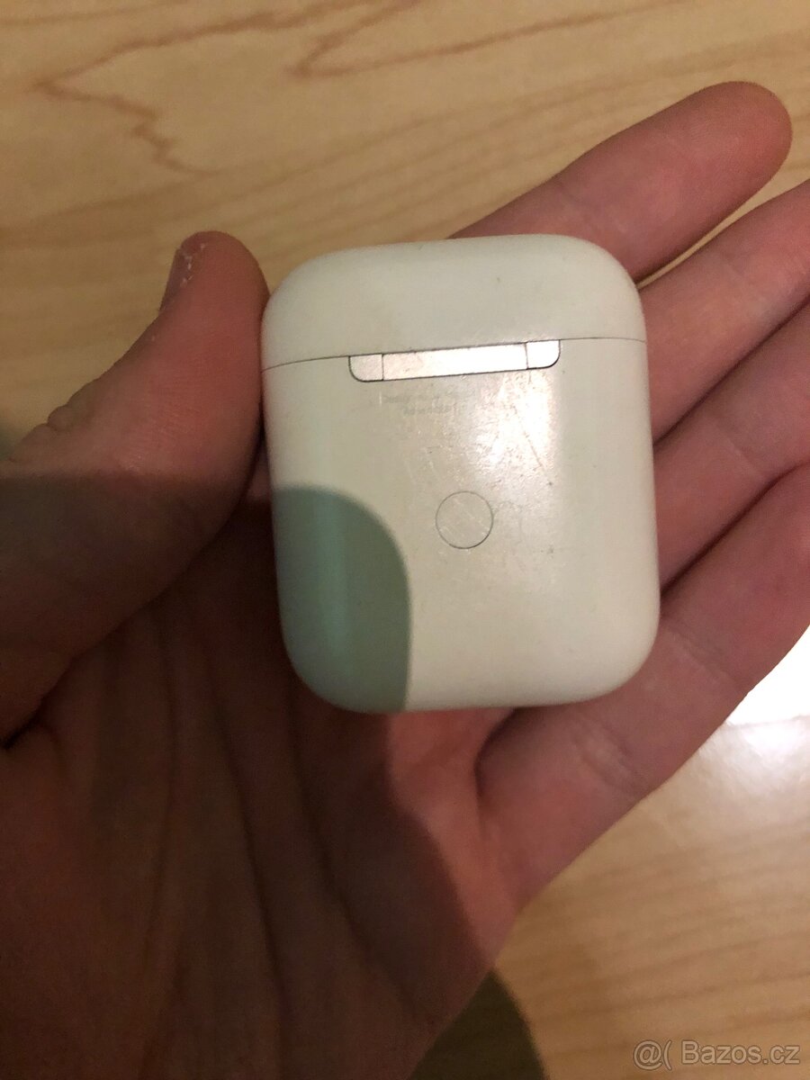AirPods 1 - 2
