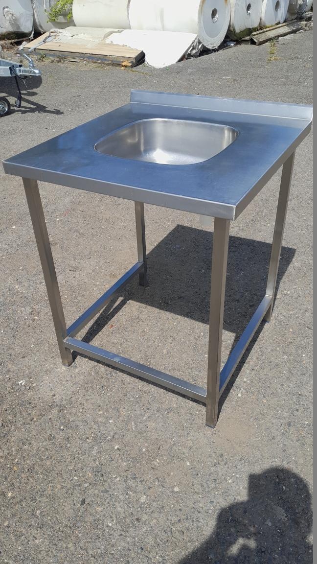 Nerezový dřez ( stůl ) 70x70x85 cm - 2