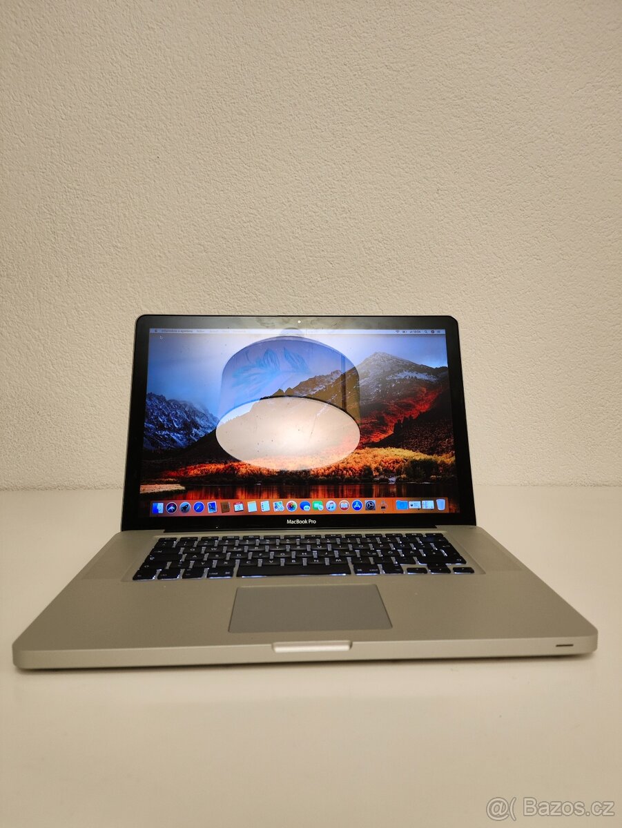 MacBook Pro 15 2011 | i7 • 16GB • 256GB - 2
