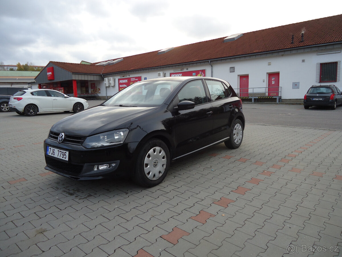 VW POLO 1.2 51 KW 5 DVEŘÍ 2011 - 2