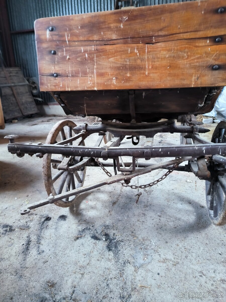 Koňská bryčka - 2