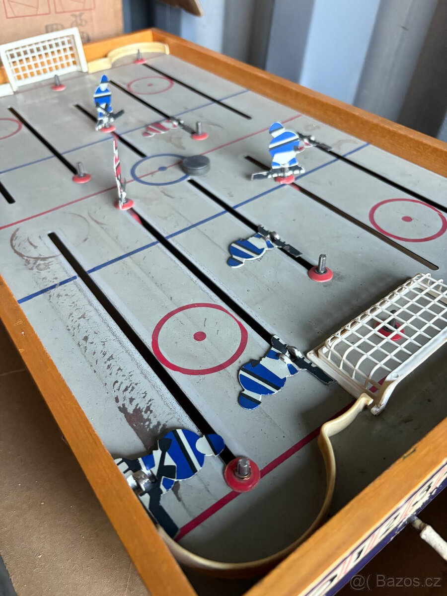 Hra/hračka - hokej IGRA - z 60. let - 2