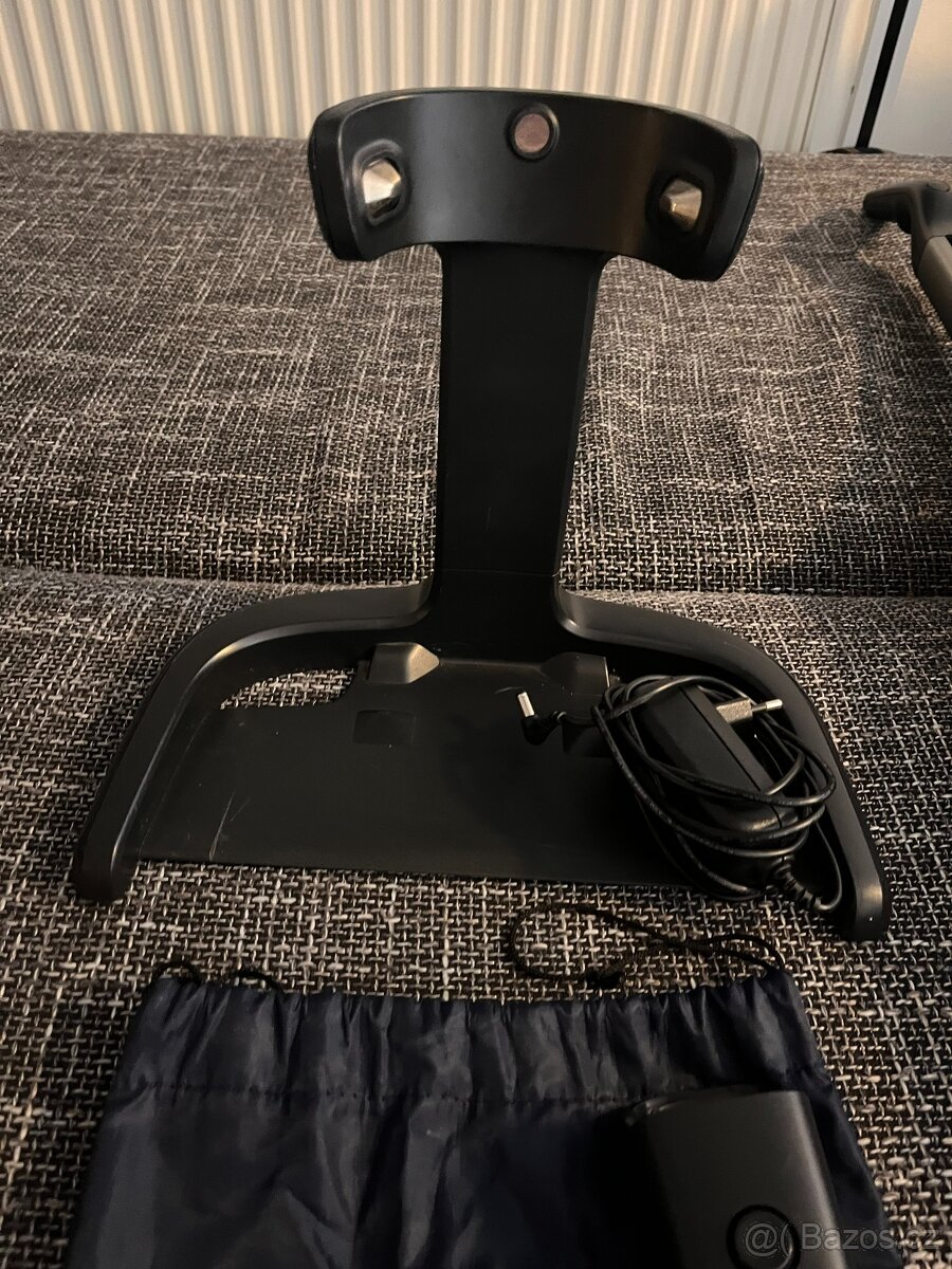 Tyčový vysavač Electrolux PURE Q9 PQ92-ALGS - 2