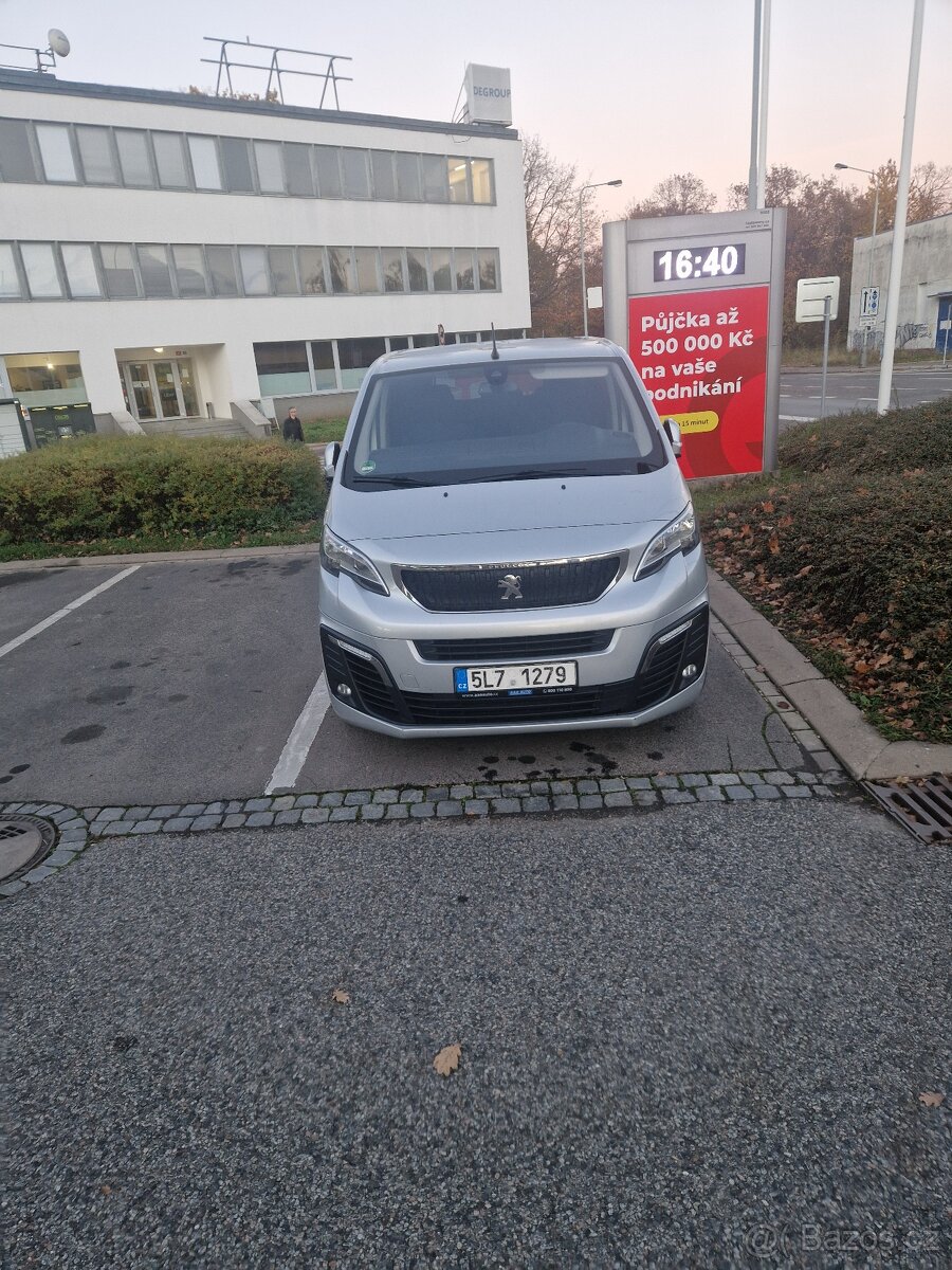 Pronajem peugeot traveller - 2