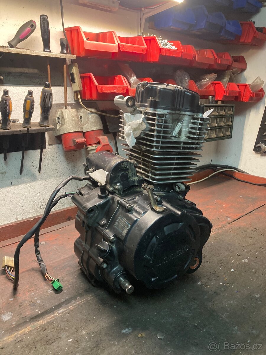 Motor 125ccm Loncin XM125