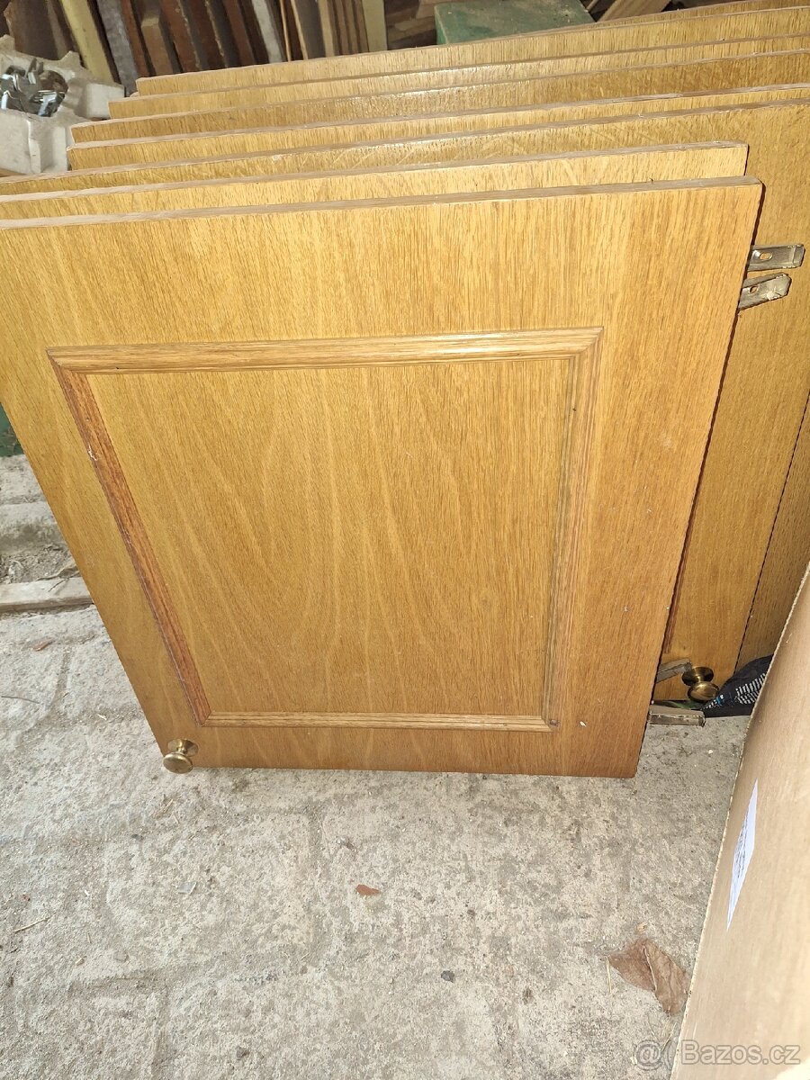 Dveře od skříní s nástavcem,světlý dub - 2