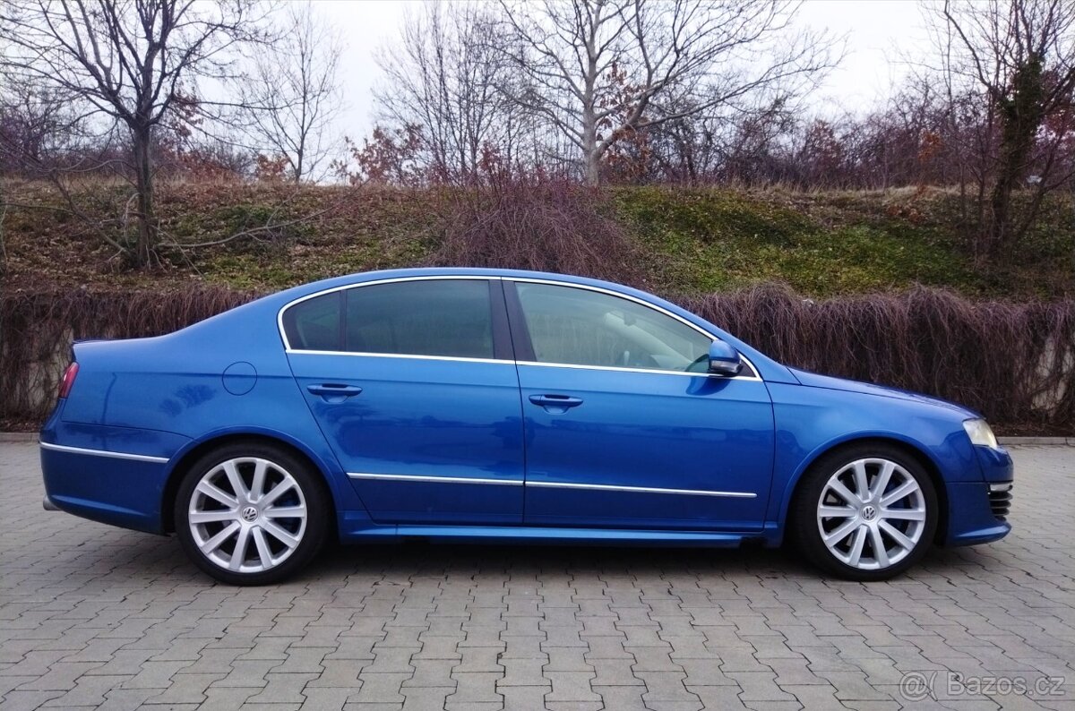 Passat R36 rezervovano do 15.11.2025 - 2