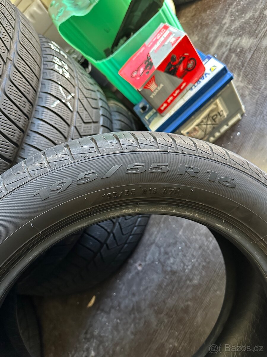 195/65R16 Pirelli letni - 2