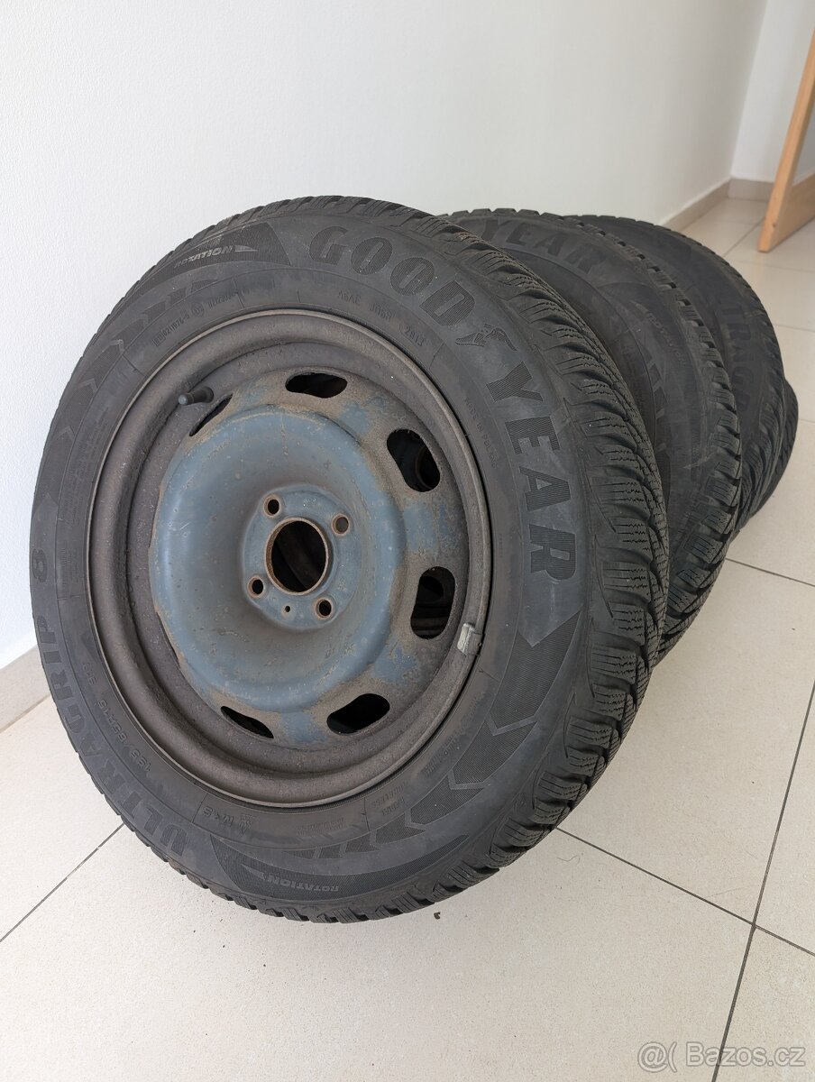 Prodám zimní pneumatiky 195/65 r15 - 2