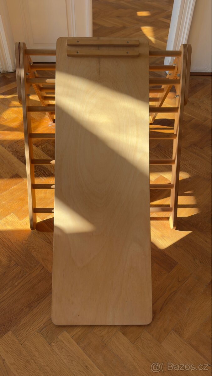 Pikleruv triangl (trojúhelník) se skluzavkou - 2