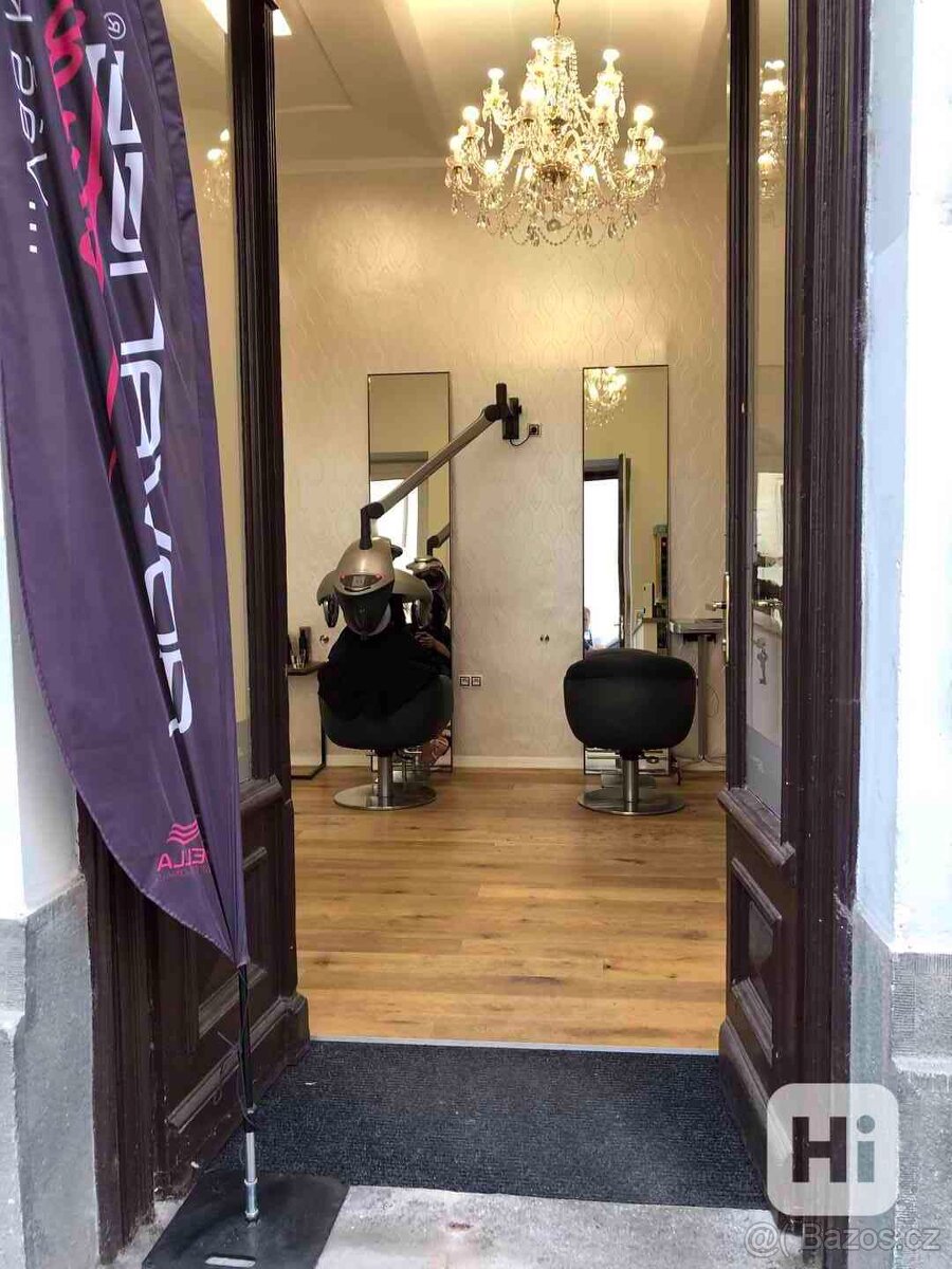 Pronájem kadeřnického křesla - Praha 1 - 2