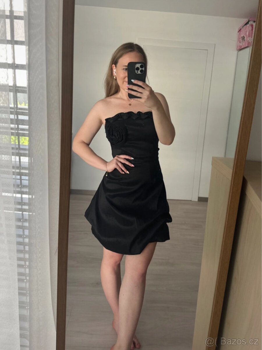 Nádherné šaty S - 2