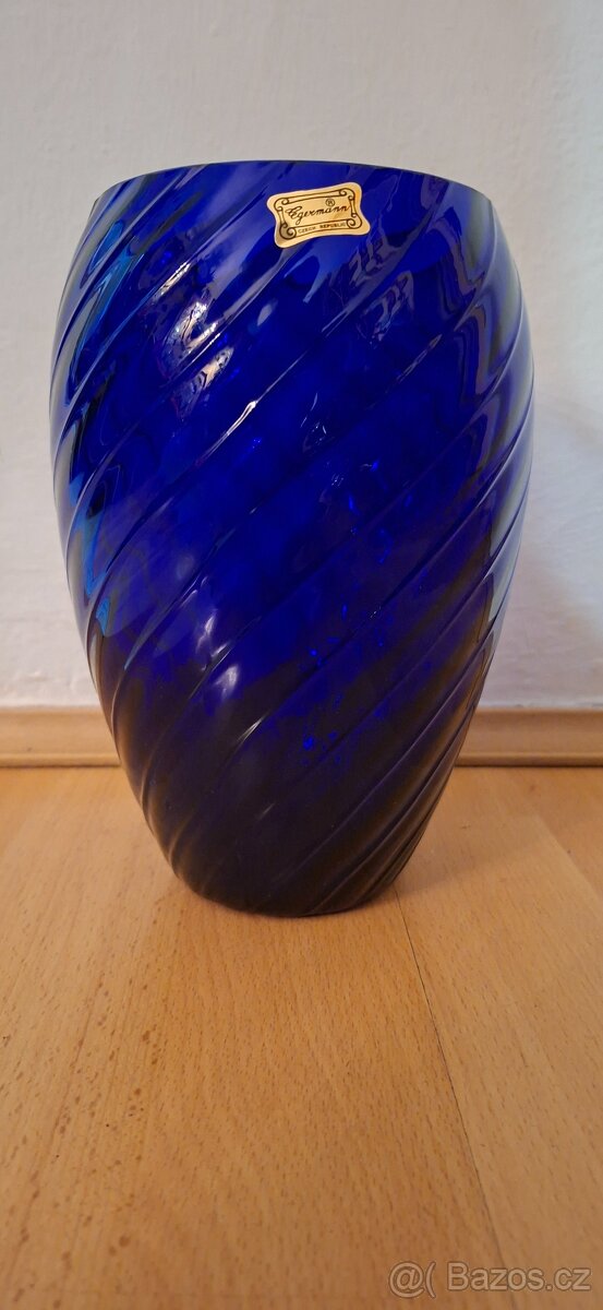 Váza skleněná - 2