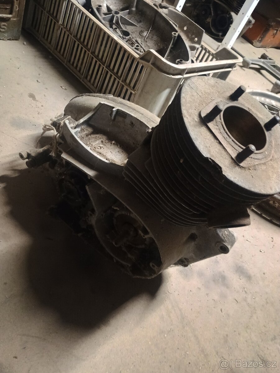 Jawa 250/353 motor - 2