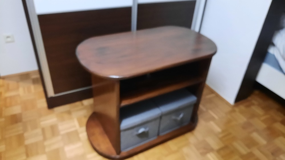 Prodám televizní stolek - 2