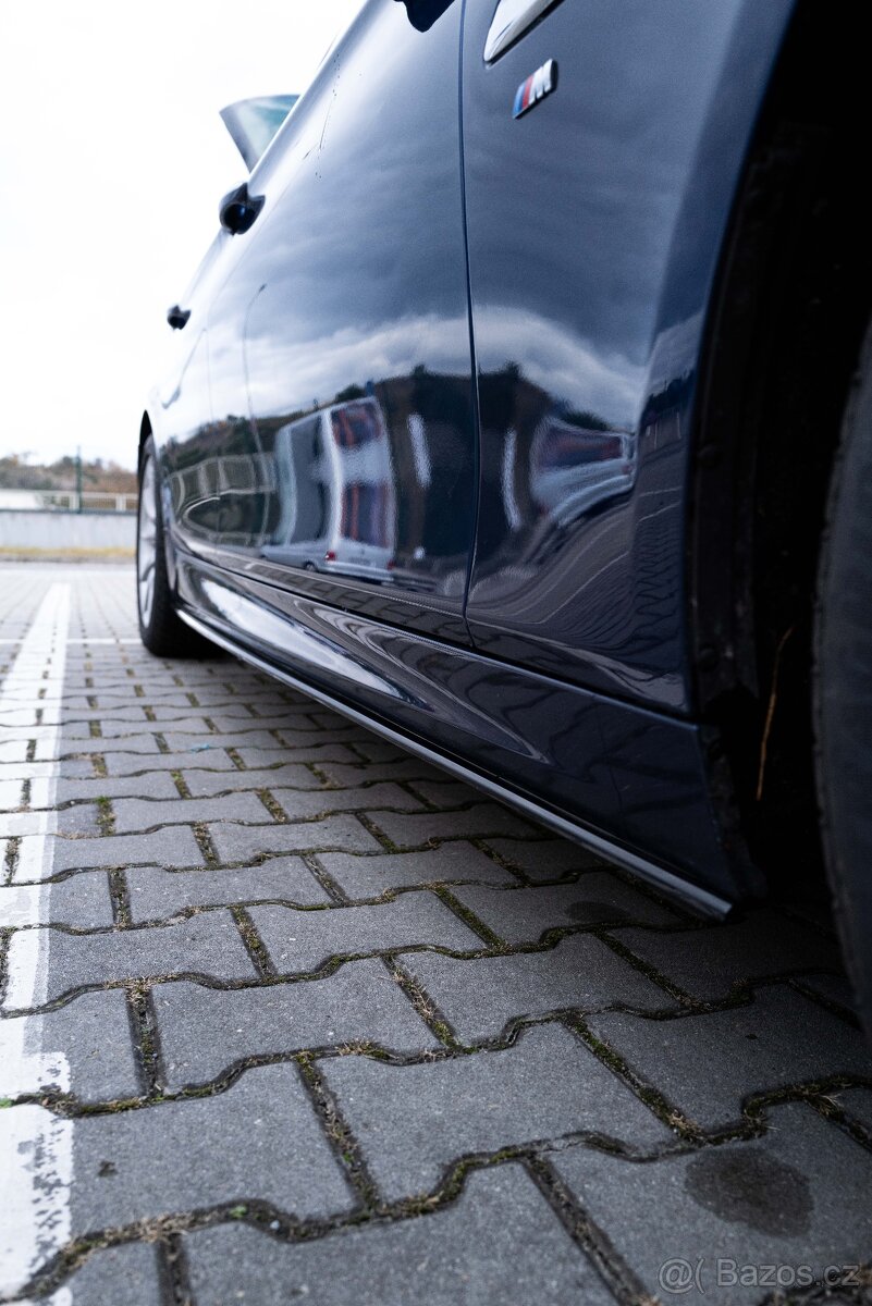 Podprahové lišty na BMW 5 - F10/F11 - černý lesk - 2