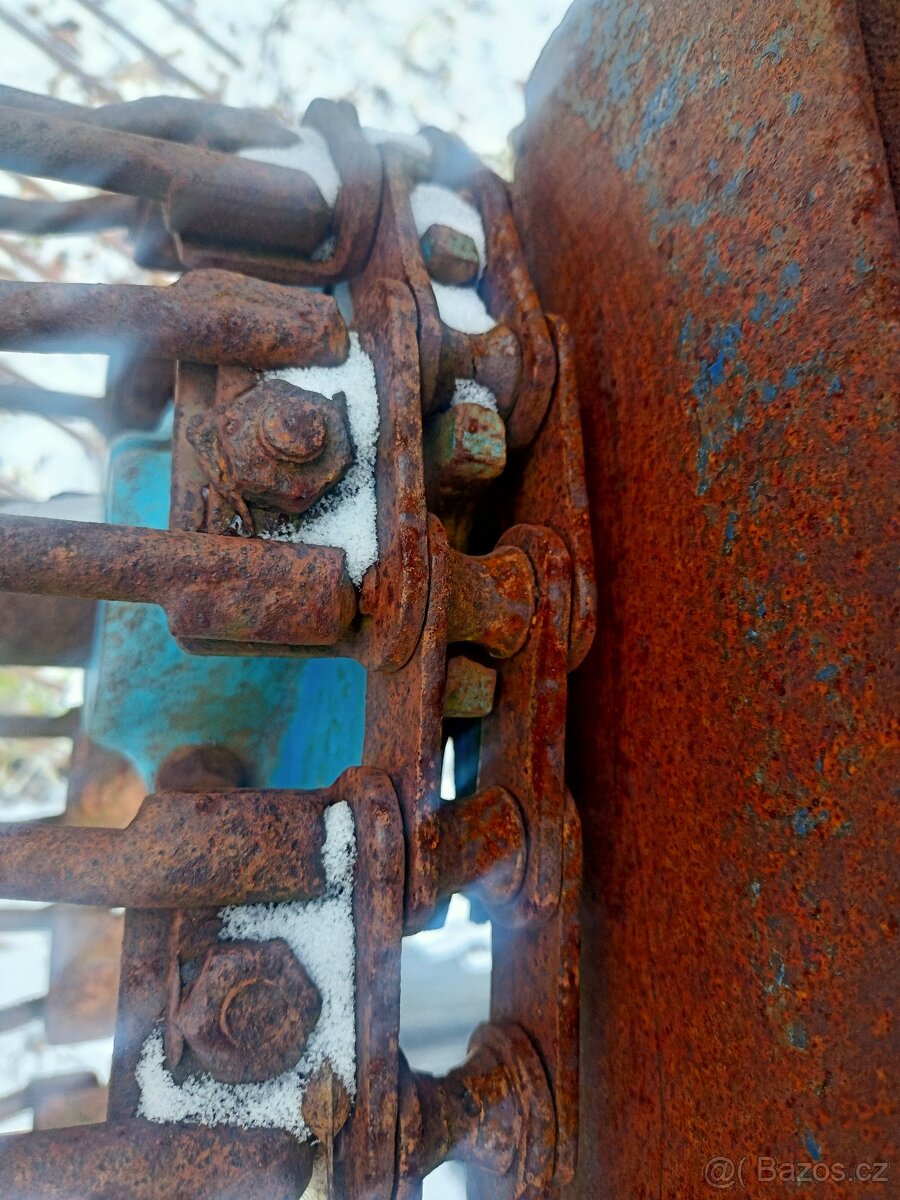 Jednořádkový vyorávač brambor - 2