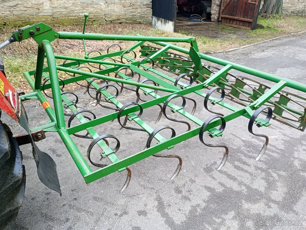 Kultivátor - 2