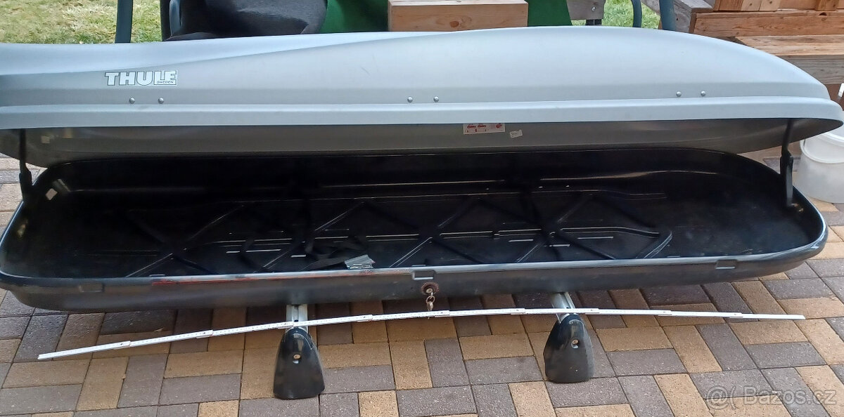 Střešní box THULE + příčníky - 2