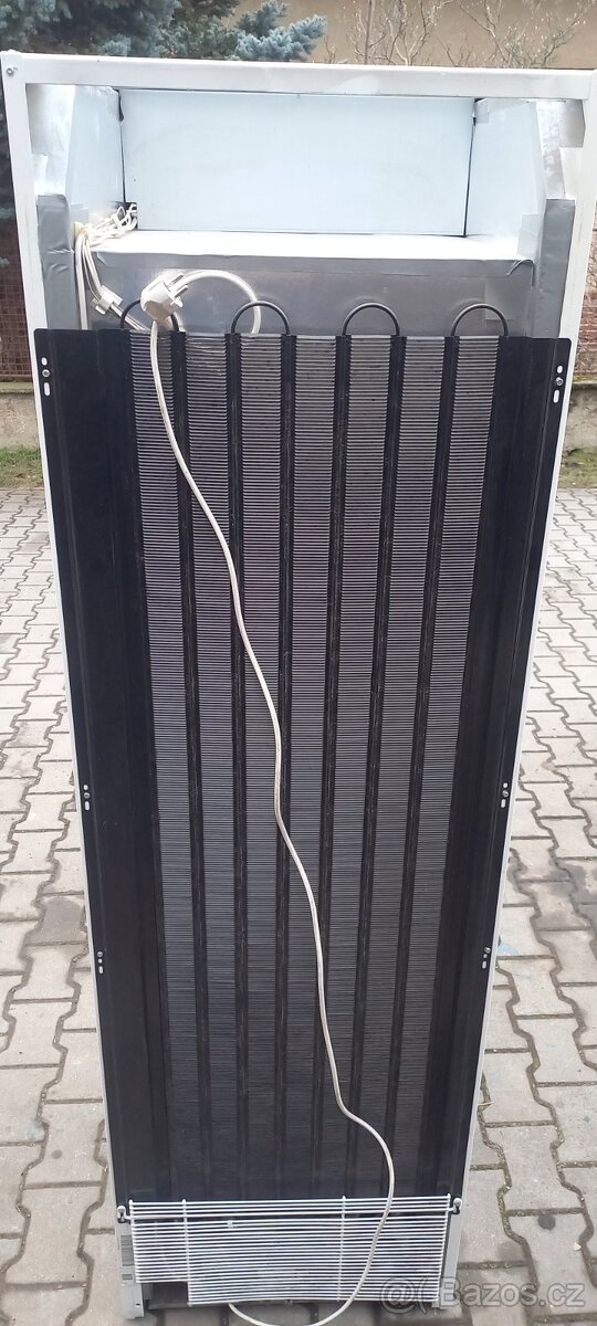 Chladící vitrína - 2