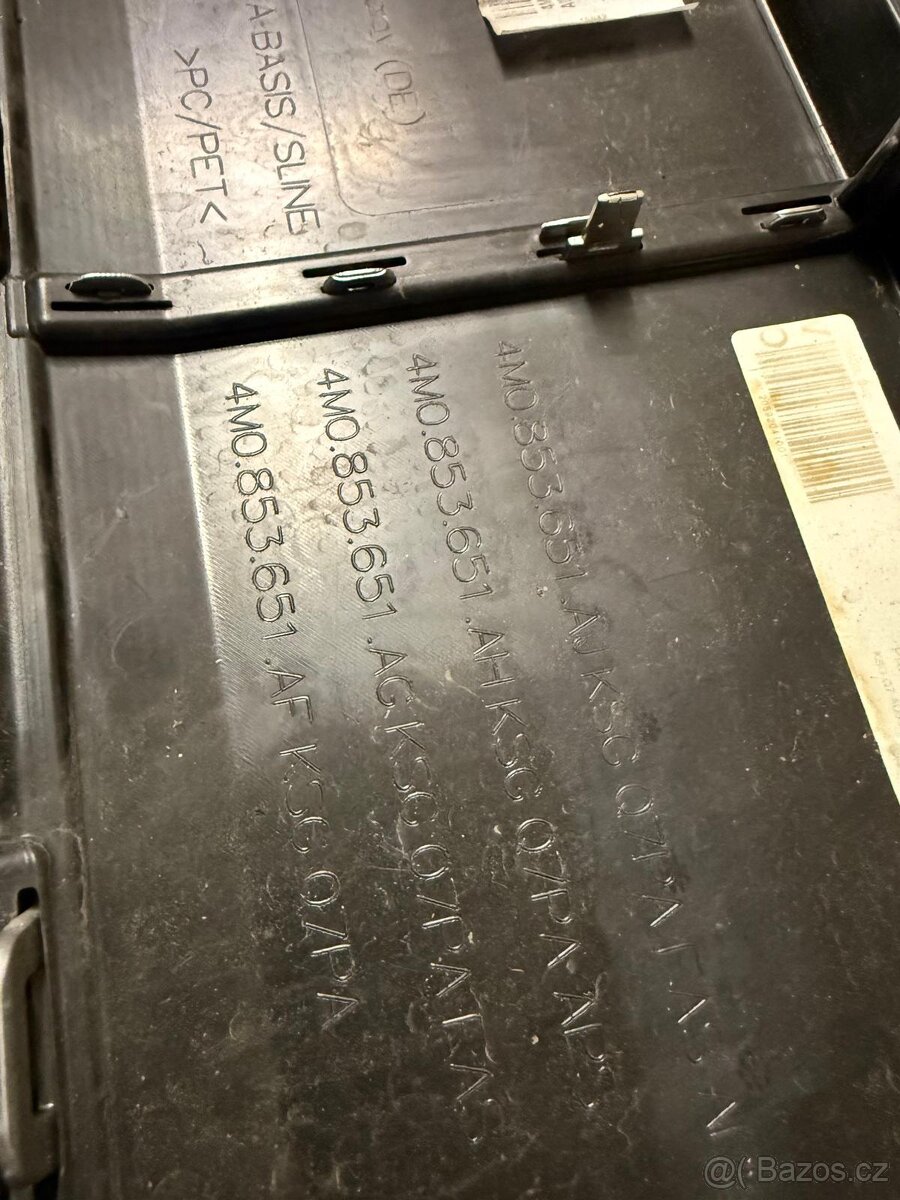 Audi q7 maska černá a chrom - 2