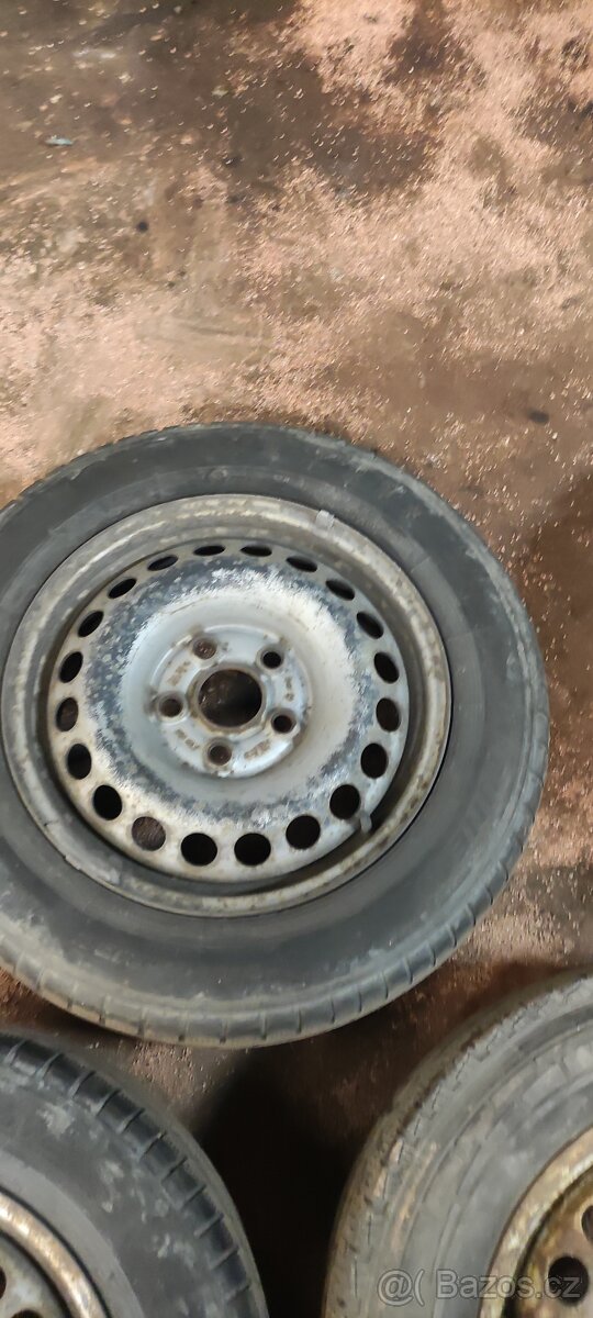 Volkswagen T5 transporter - 2