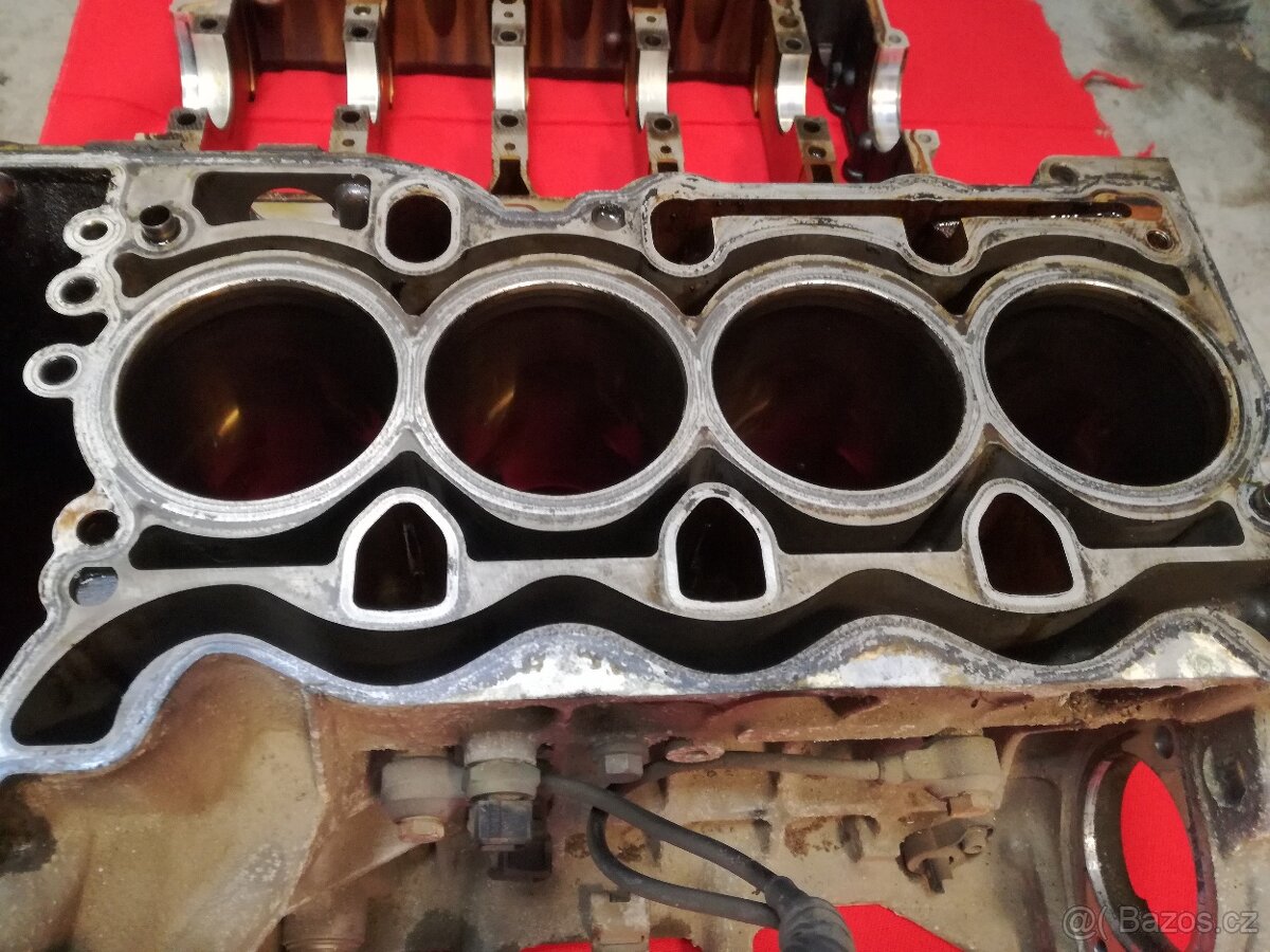 Díly motoru N43 - 2