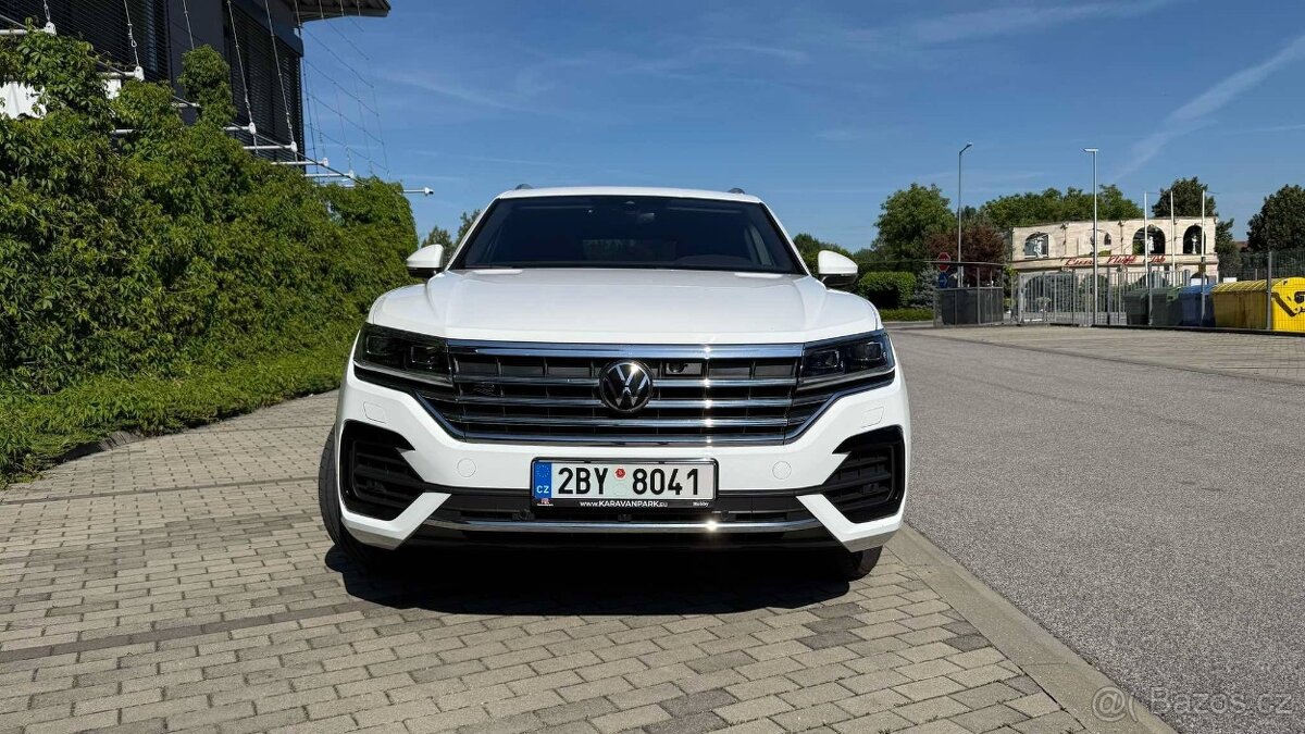 VOLKSWAGEN TOUAREG 3.0 V6 TDI 286k R-Line 4Motion Tiptronic - 2