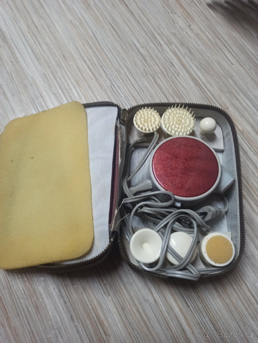 Elektrický masážní strojek, 1971 - 2