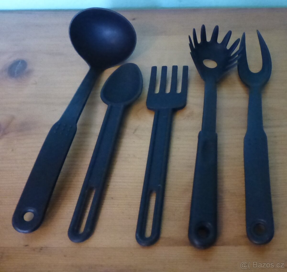 KUCHYŇSKÉ NÁČINÍ - TEFLON - 2