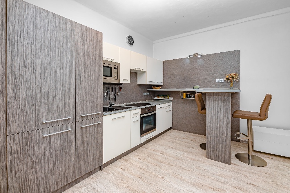 Pronájem bytu 1+kk 38m2, Náchod - 2