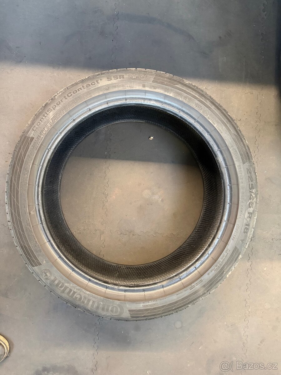 Letní pneu Continental 225/45/18 - 2