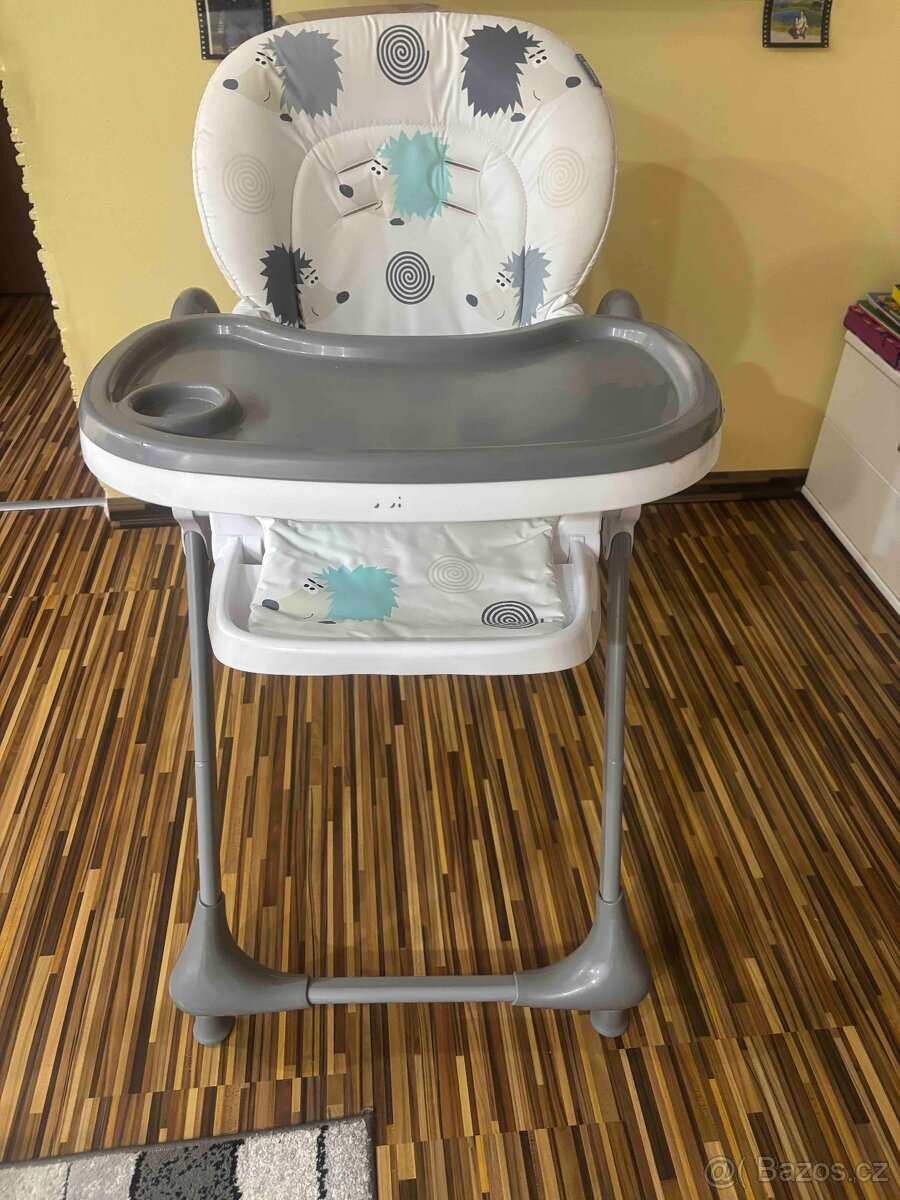 Dětská jídelní židlička - 2