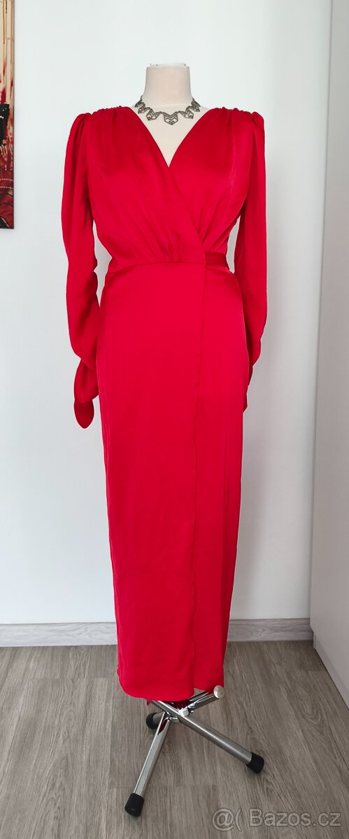 Pouzdrové šaty Emo - 2