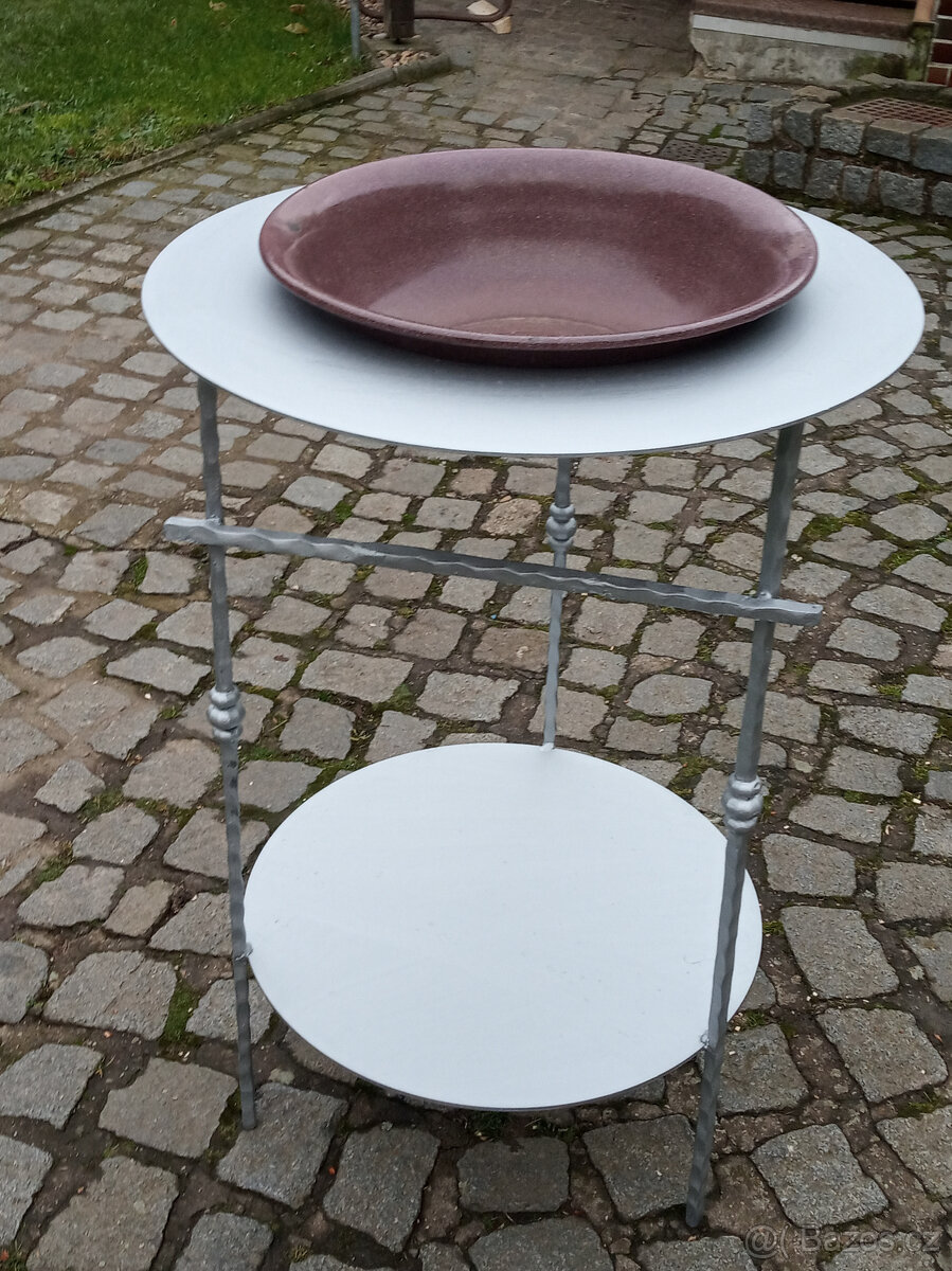 Zahradní umyvadlo - 2