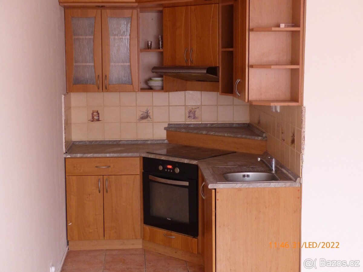 Pronájem bytu 2KK, 42m2,ul.F.Malíka,Most - 2