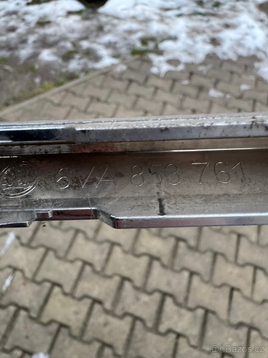 ŠKODA FABIA 4 RÁMEČEK MASKY - 2