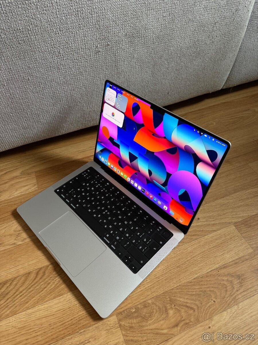 MacBook Pro 14” M3 8/512GB Silver - 2