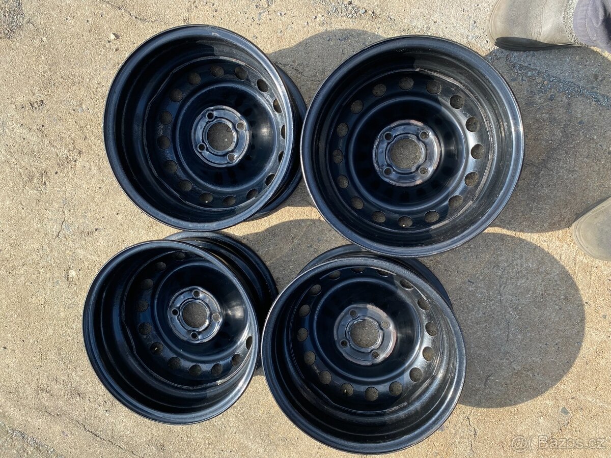 14" sada plechových disků Renault - 2